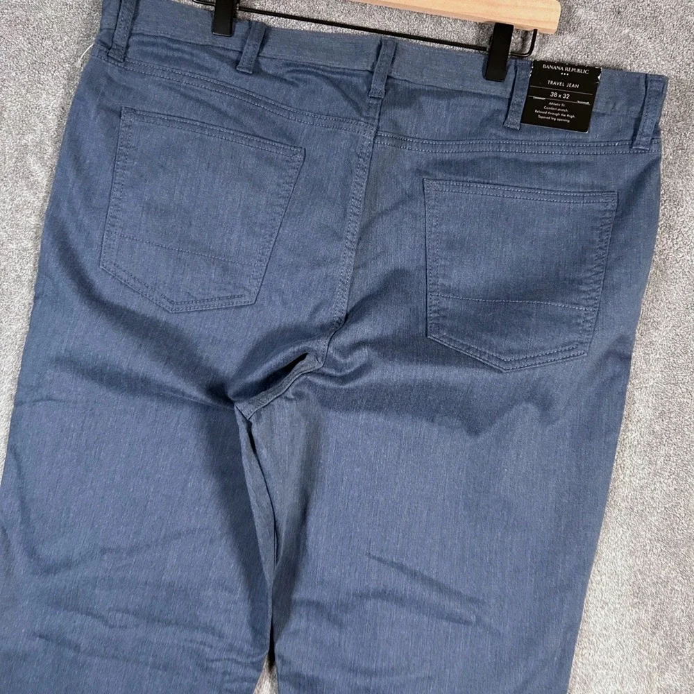 Banana Republic Travel Jean Mens 38x32 Blue Athletic Fit Tapered Leg Stretch NWT